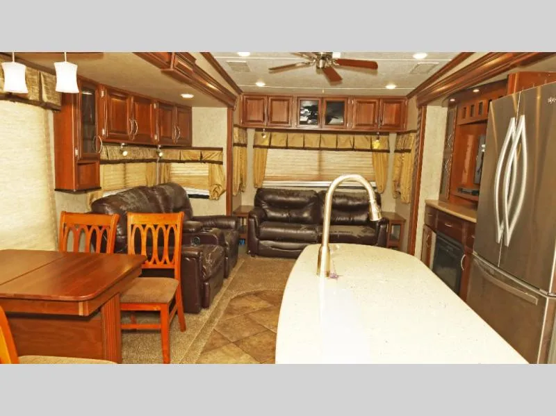 2016 Prime Time RV Sanibel Used    3601 - Photo 4