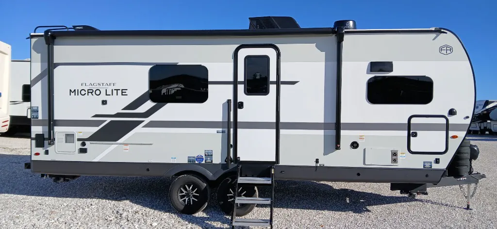 2026 Forest River Flagstaff Micro Lite 25MBR, Photos photo 9