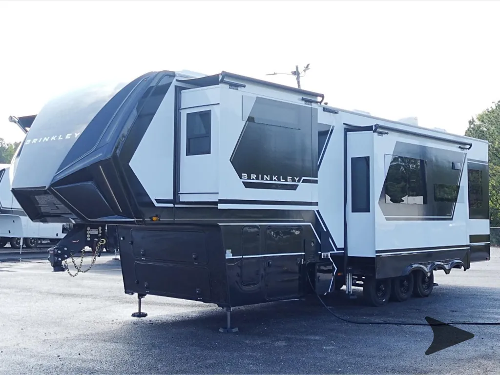 2025 Brinkley Model G 3250, Photos photo 9