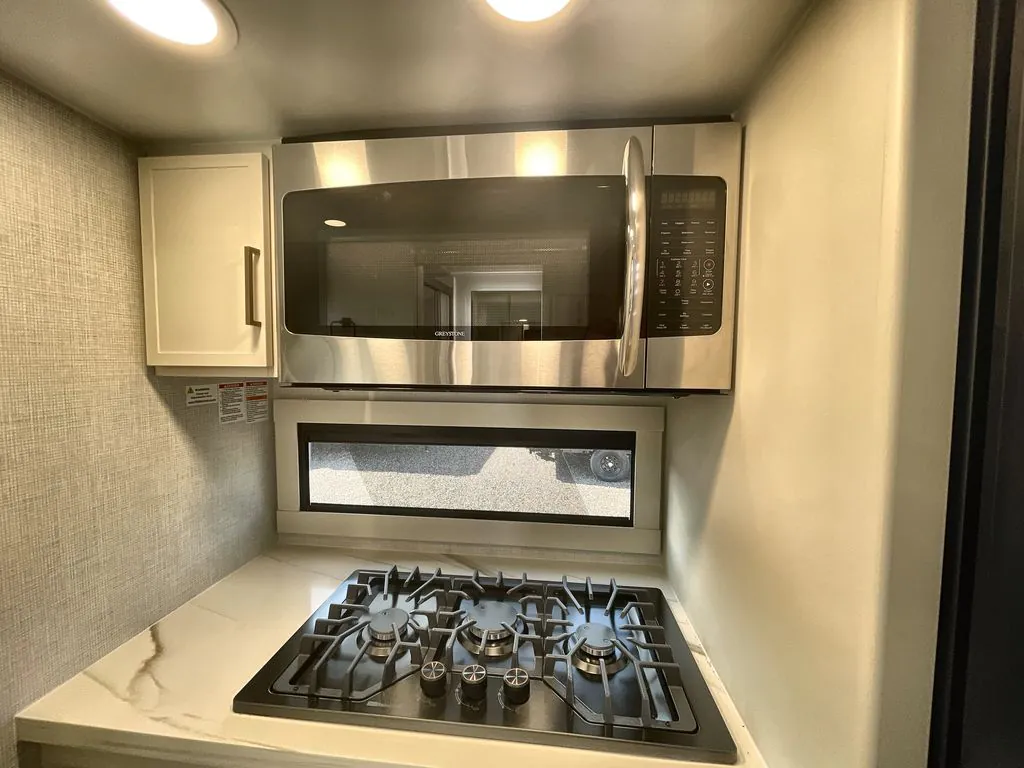 2026 Brinkley Model I 235, Photos photo 14