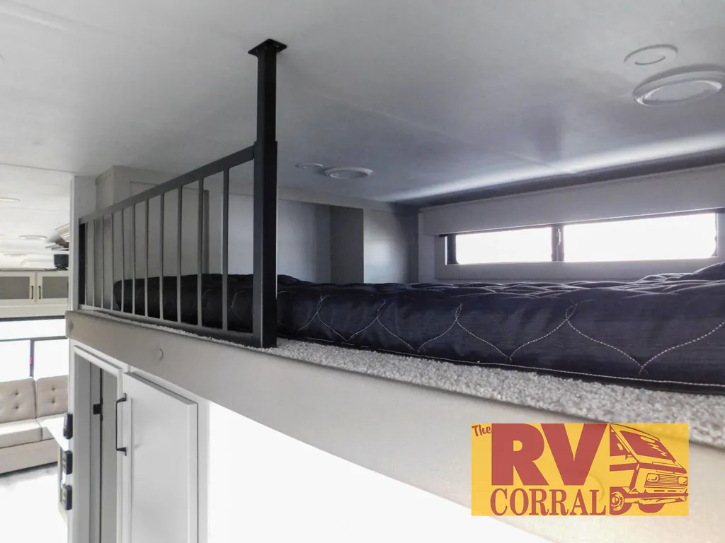 2026 Keystone Montana High Country 385BR, Photos photo 12