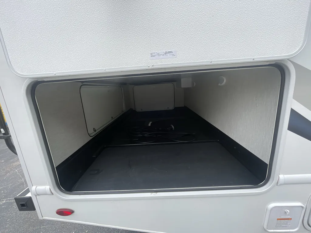 2024 Thor Motor Coach Freedom Elite 28HE, Photos photo 18