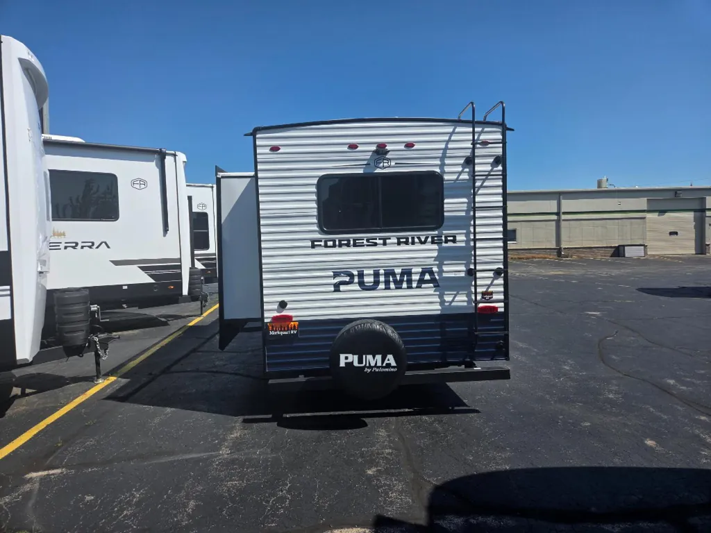 2027 Forest River Puma 290RL, Photos photo 5