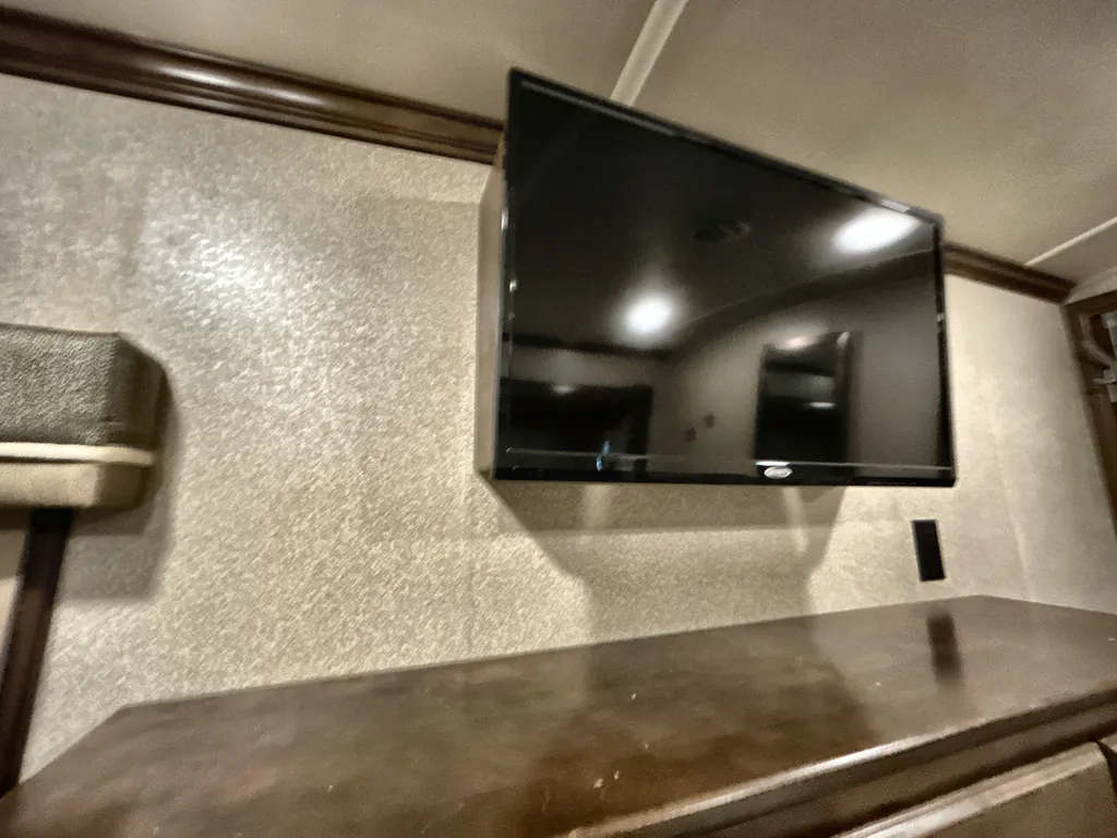 2019 Forest River Cedar Creek Champagne Edition 38EL, Photos photo 36