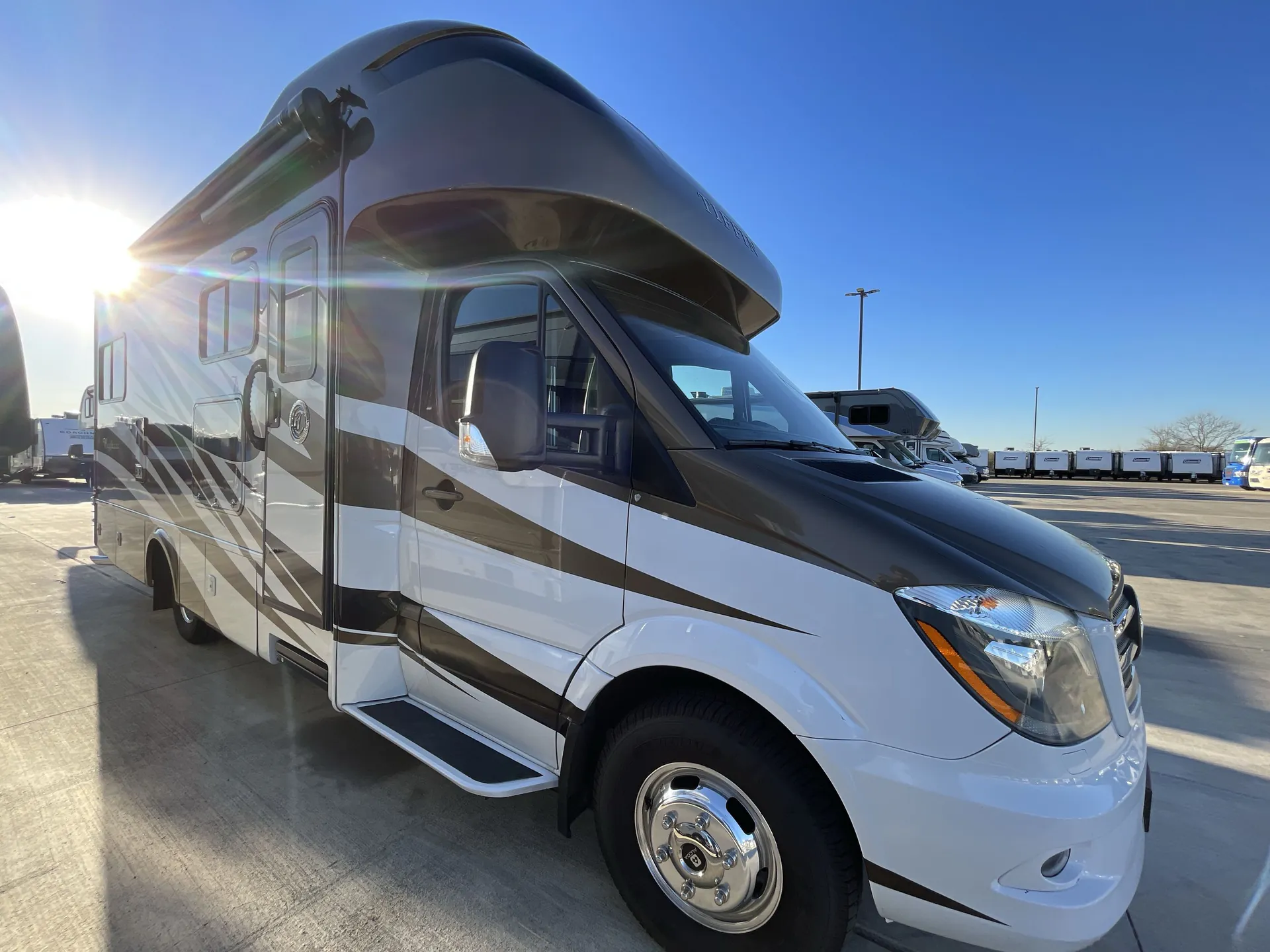 2018 Tiffin Wayfarer 24 BW