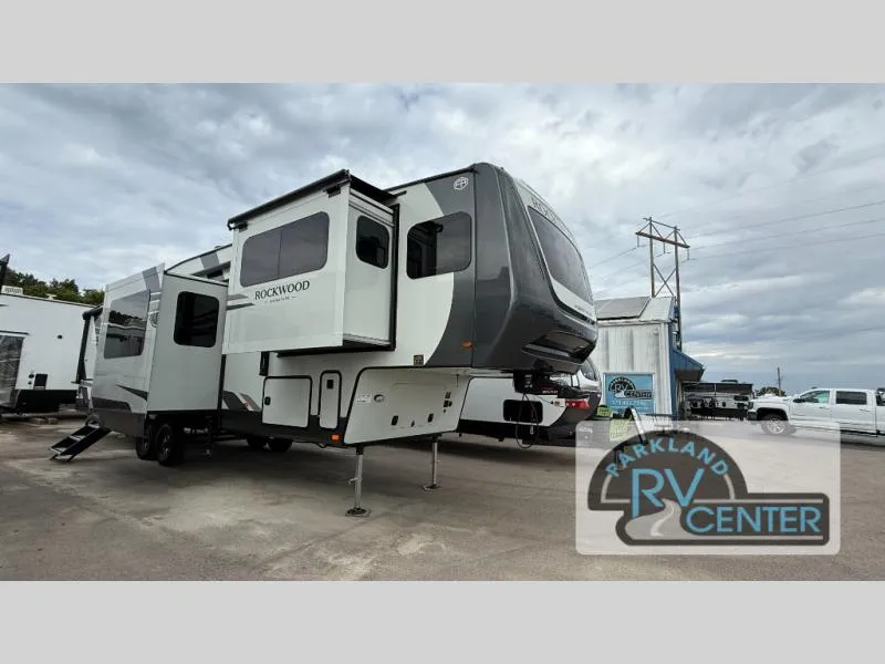 2026 Forest River Rockwood Signature 402SFL - Photo 2