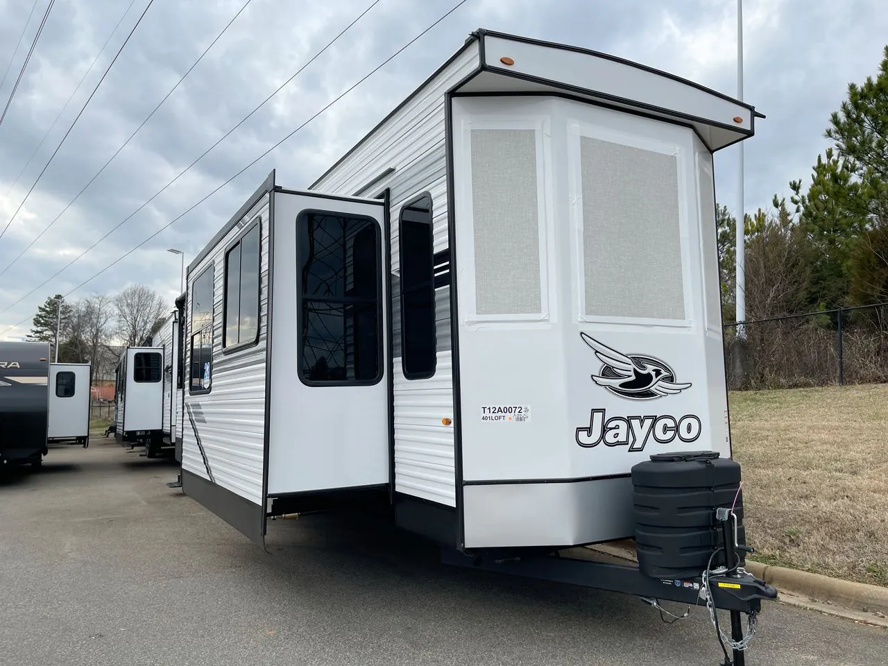 2026 Jayco Jay Flight Bungalow 401LOFT DS - Photo 2
