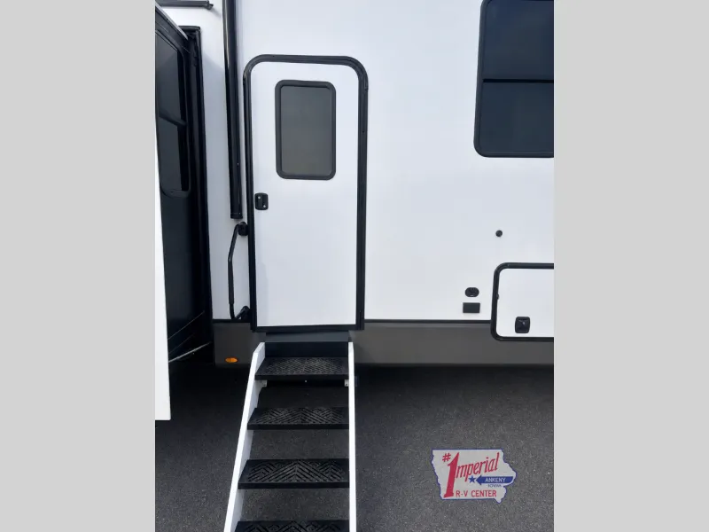 2026 Keystone Sprinter 3950SSP - Photo 4
