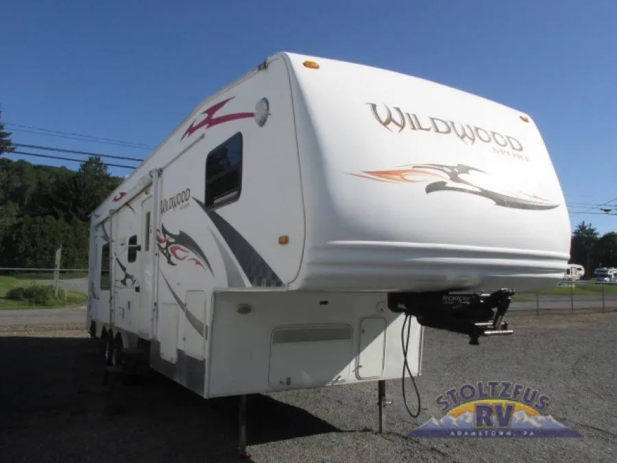 2010 Forest River RV Wildwood Sport LE Used    356 SRV - Main photo