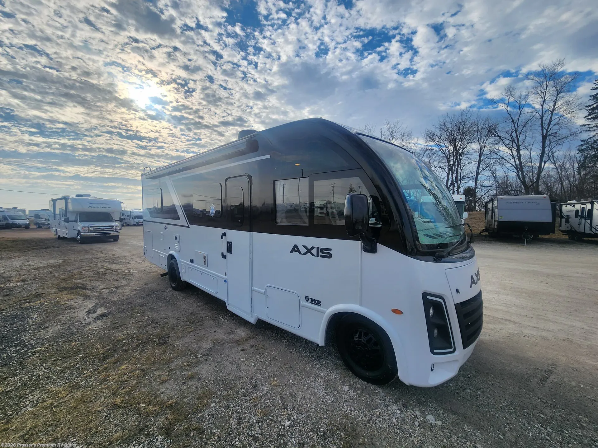2026 Thor Motor Coach Axis 26.2 - Photo 3