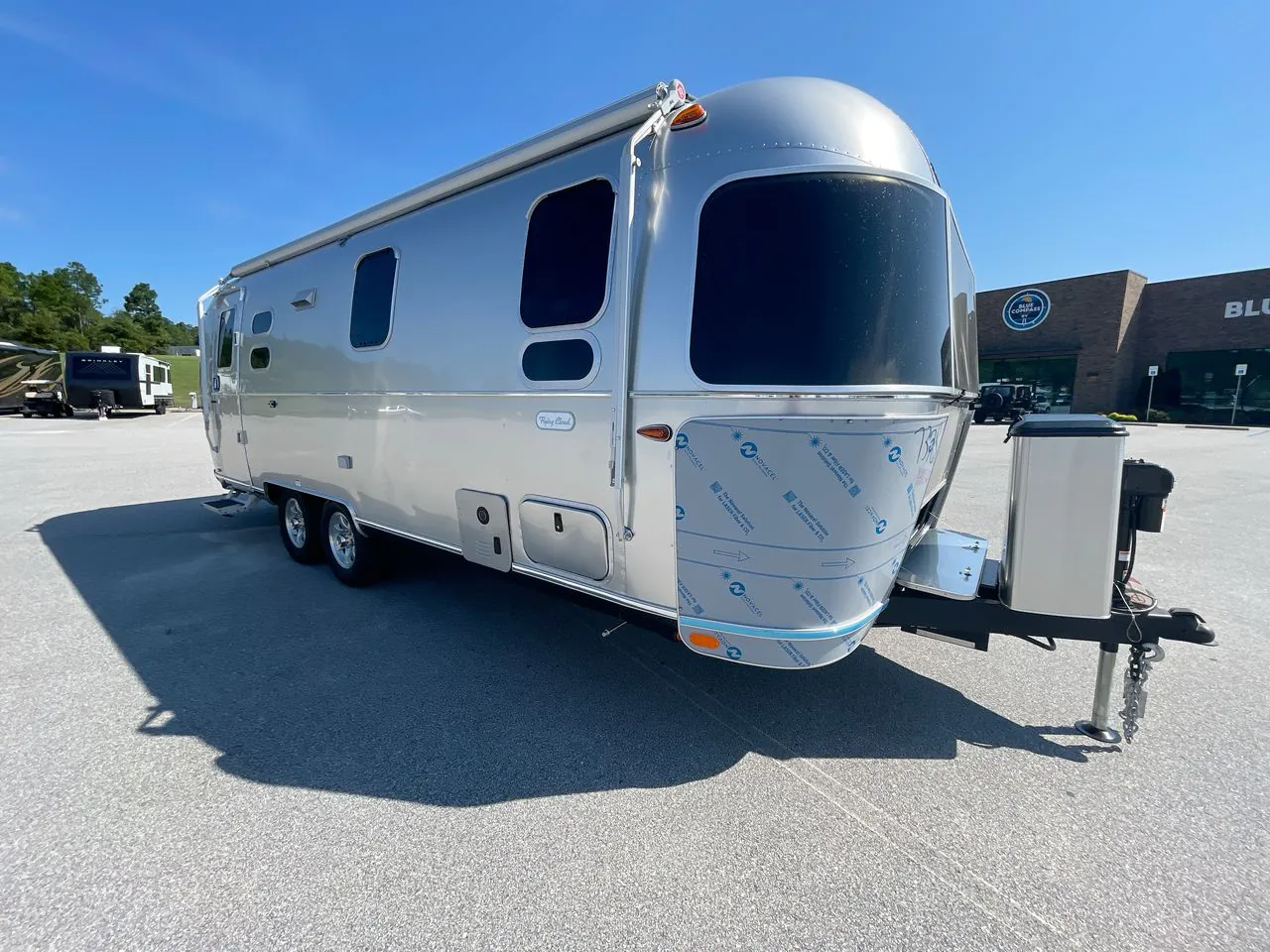 2026 Airstream Flying Cloud 25FB Twin - Photo 2