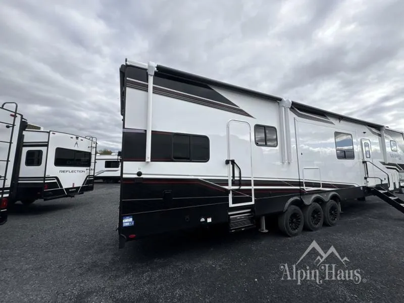 2026 Jayco Seismic 399 - Photo 4