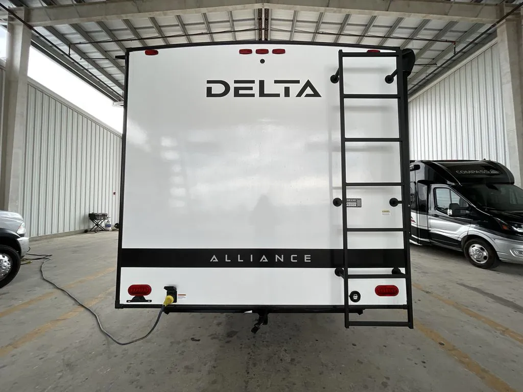 2026 Alliance RV Delta Solo BH181 - Photo 4