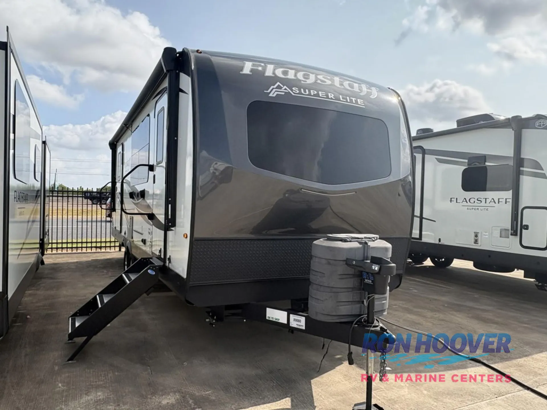 2025 Forest River Flagstaff Super Lite 26SFK - Photo 2