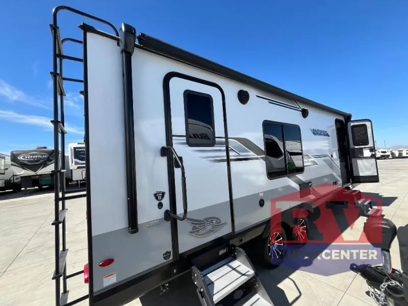 2025 Jayco Jay Feather 23RK - Photo 4