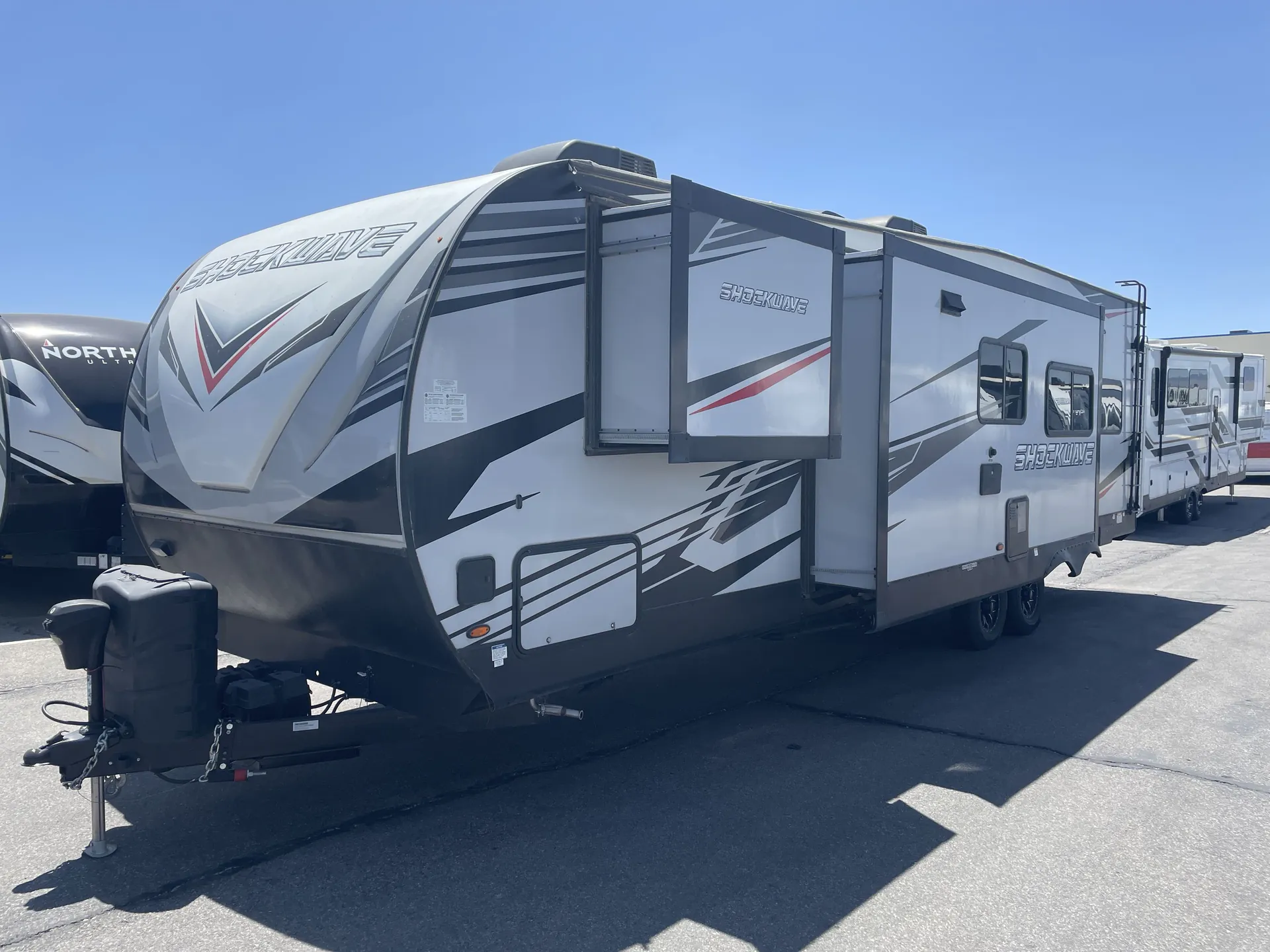 2022 Forest River Shockwave 30DSGDX — campside