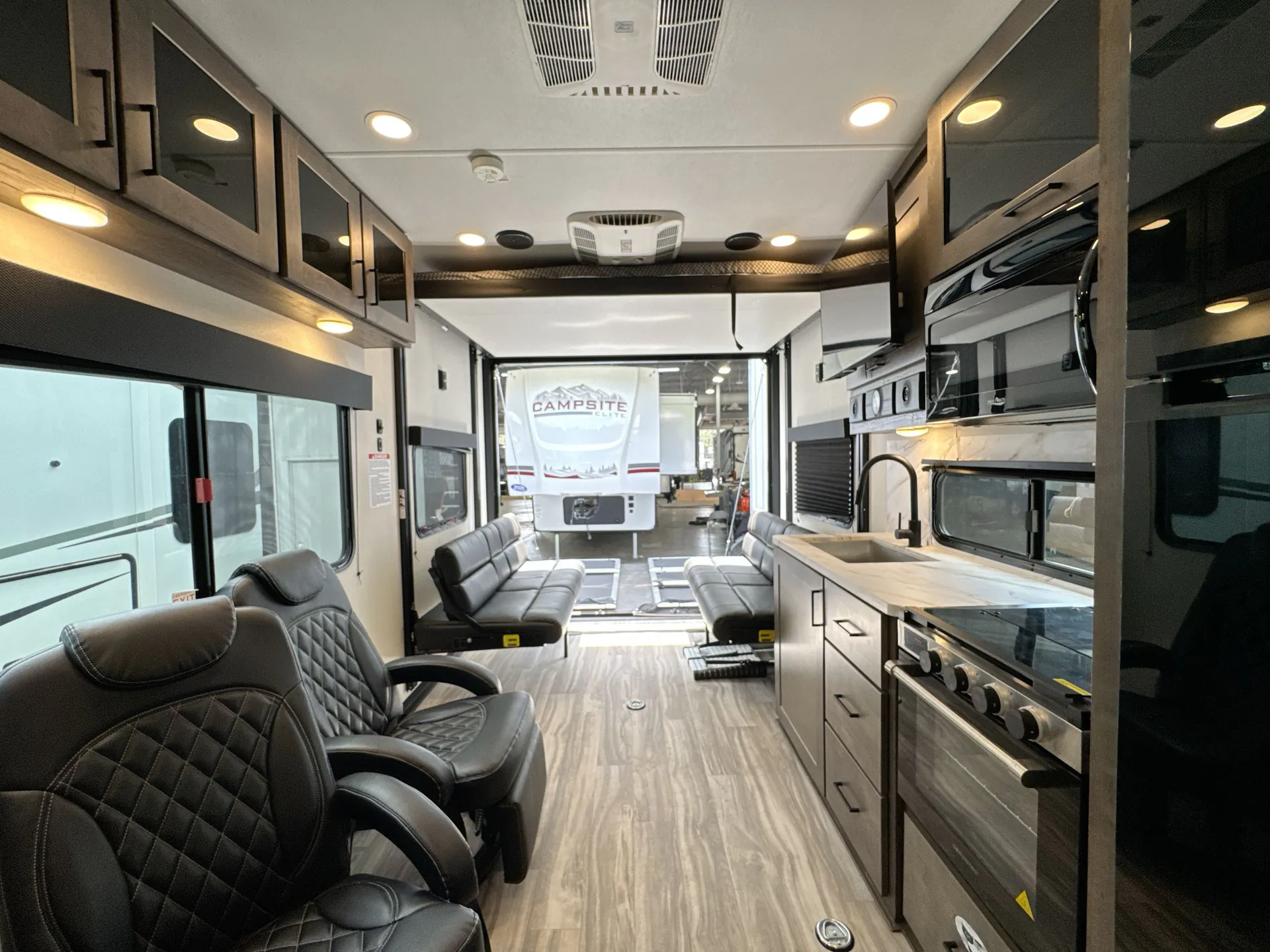 2023 Alliance RV Valor 21T15 — living area main