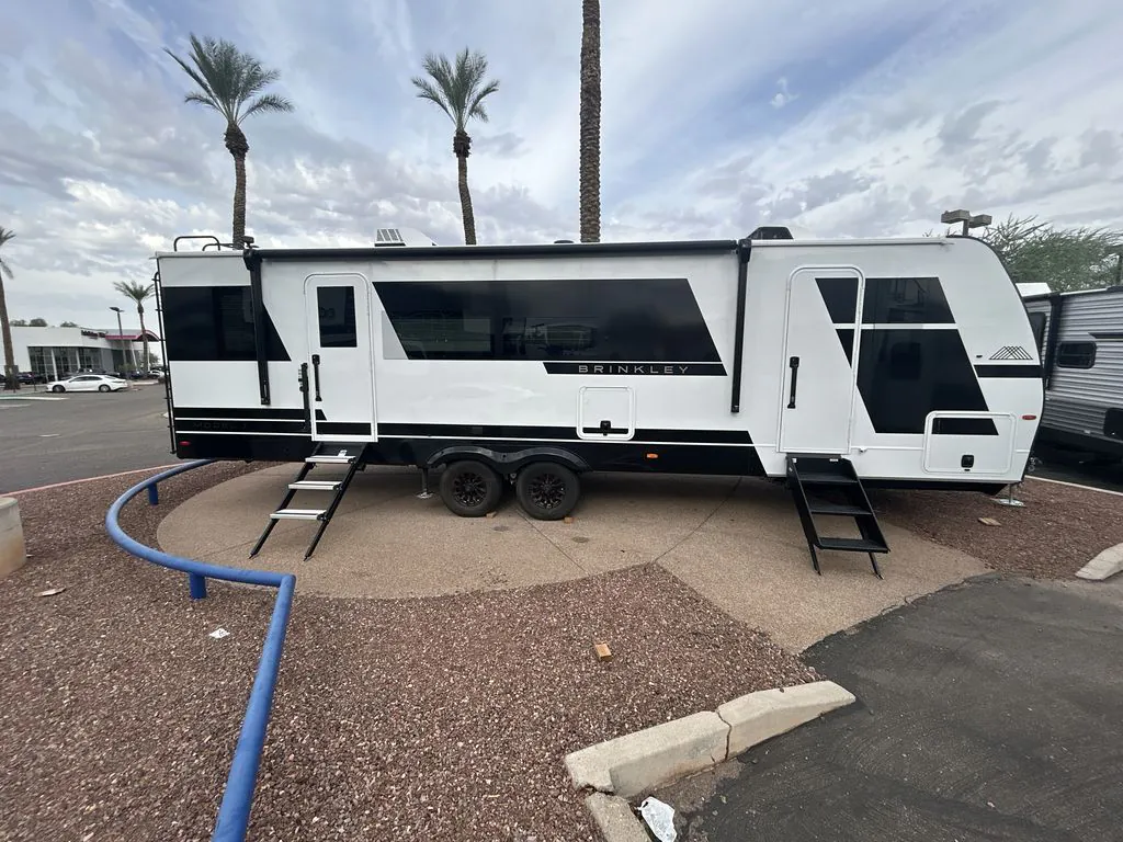 2027 Brinkley Model I 290, Photos photo 2