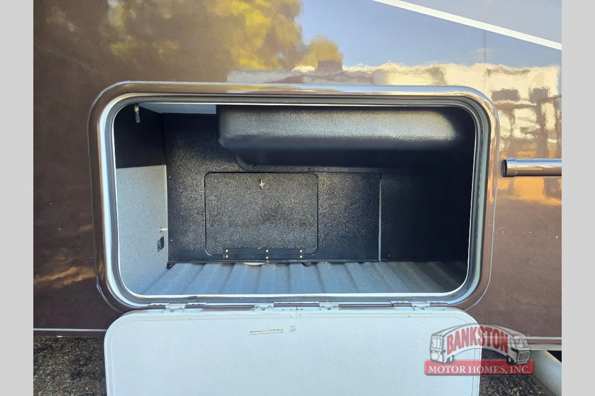 2017 Forest River Sunseeker 3010DS — Photo 5