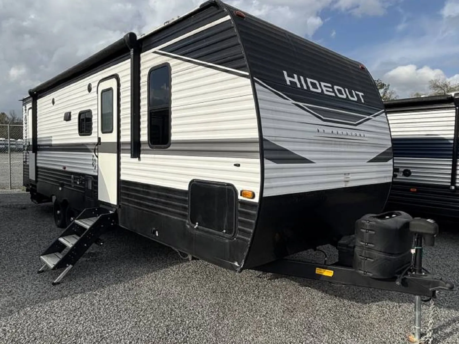 2022 Keystone Hideout 272BH - Photo 2