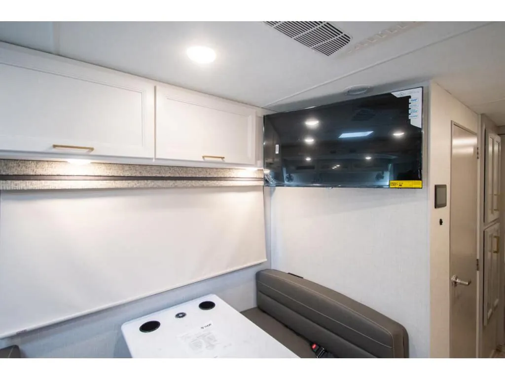 2026 Thor Motor Coach Windsport 29L, Photos photo 10