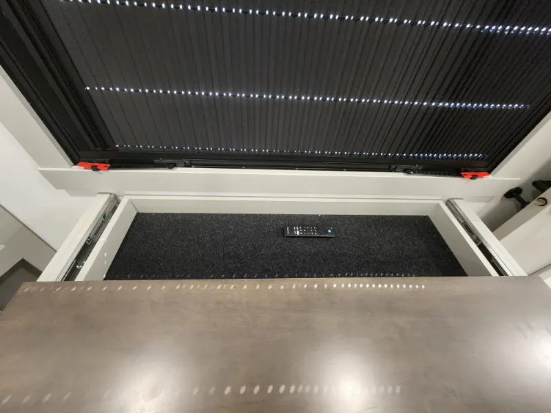 2025 Brinkley Model Z 3300, Photos photo 40