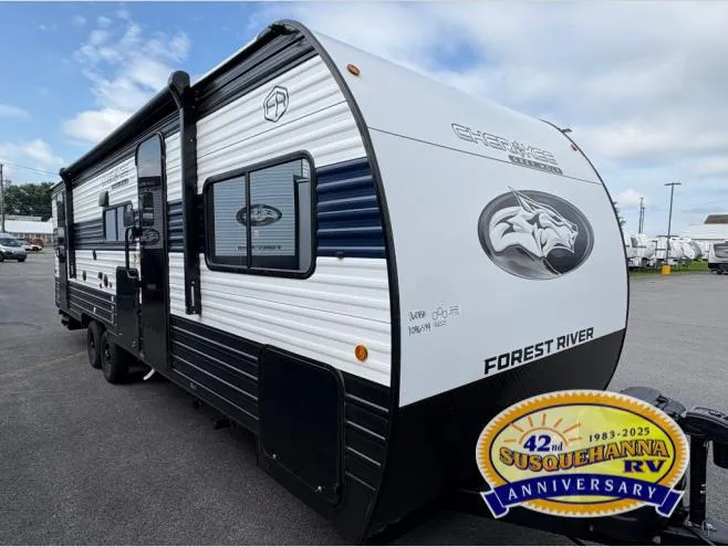 2026 Forest River Cherokee Grey Wolf 26DBH - Photo 2