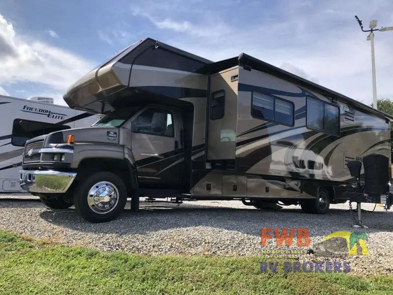 2009 Jayco Seneca HD 36MS - Photo 2