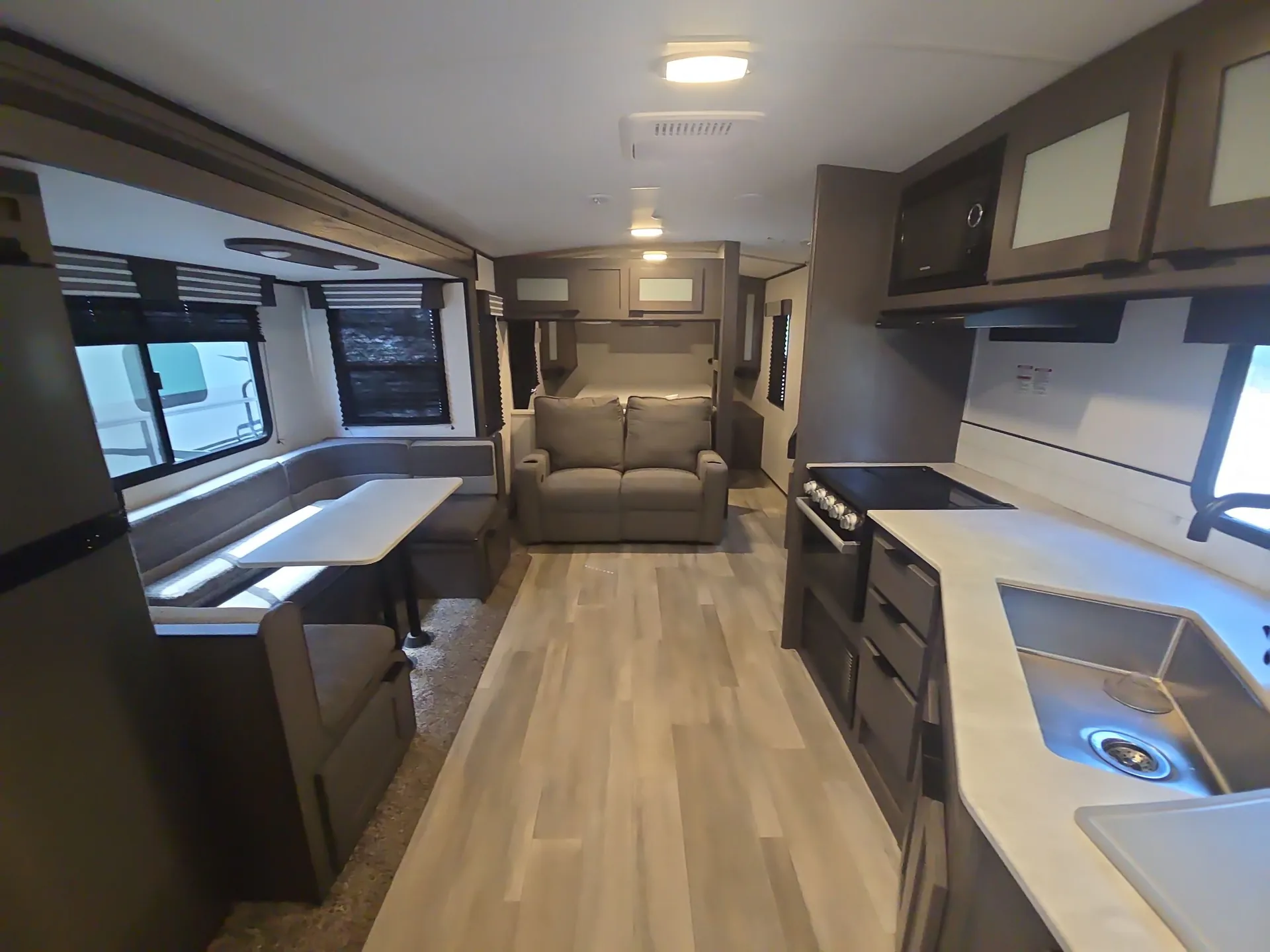 2021 Cruiser RV MPG MPG 2550RB — living area main