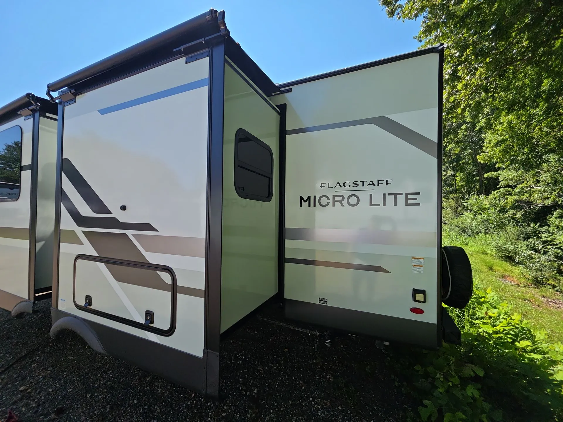 2027 Forest River Flagstaff Micro Lite 25MBR — Photo 6
