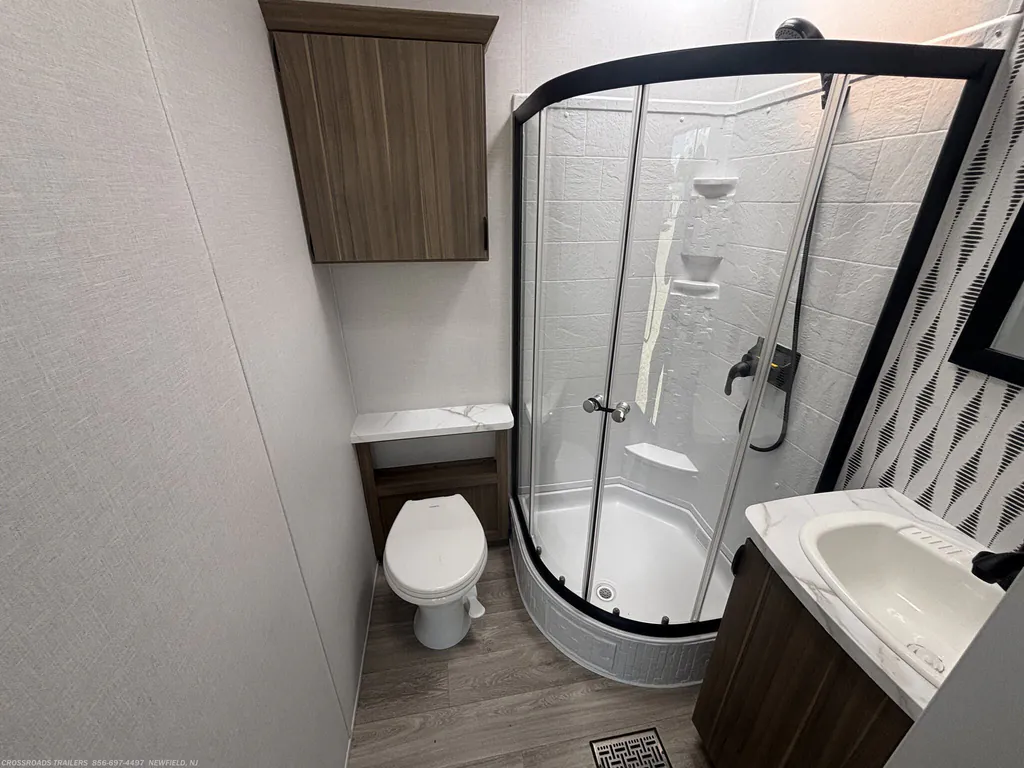 2027 Forest River Salem Villa 42DMS, Photos photo 15