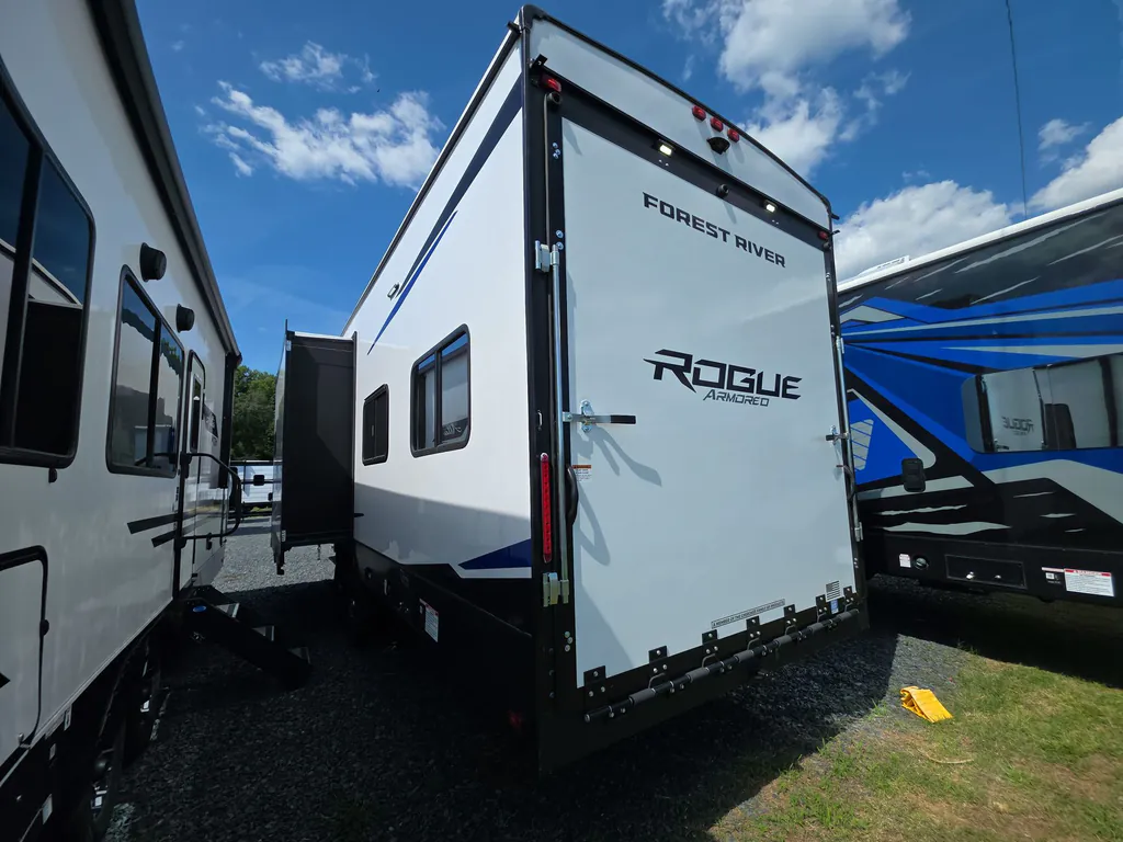 2026 Forest River Vengeance Rogue Armored 341GS11, Photos photo 6