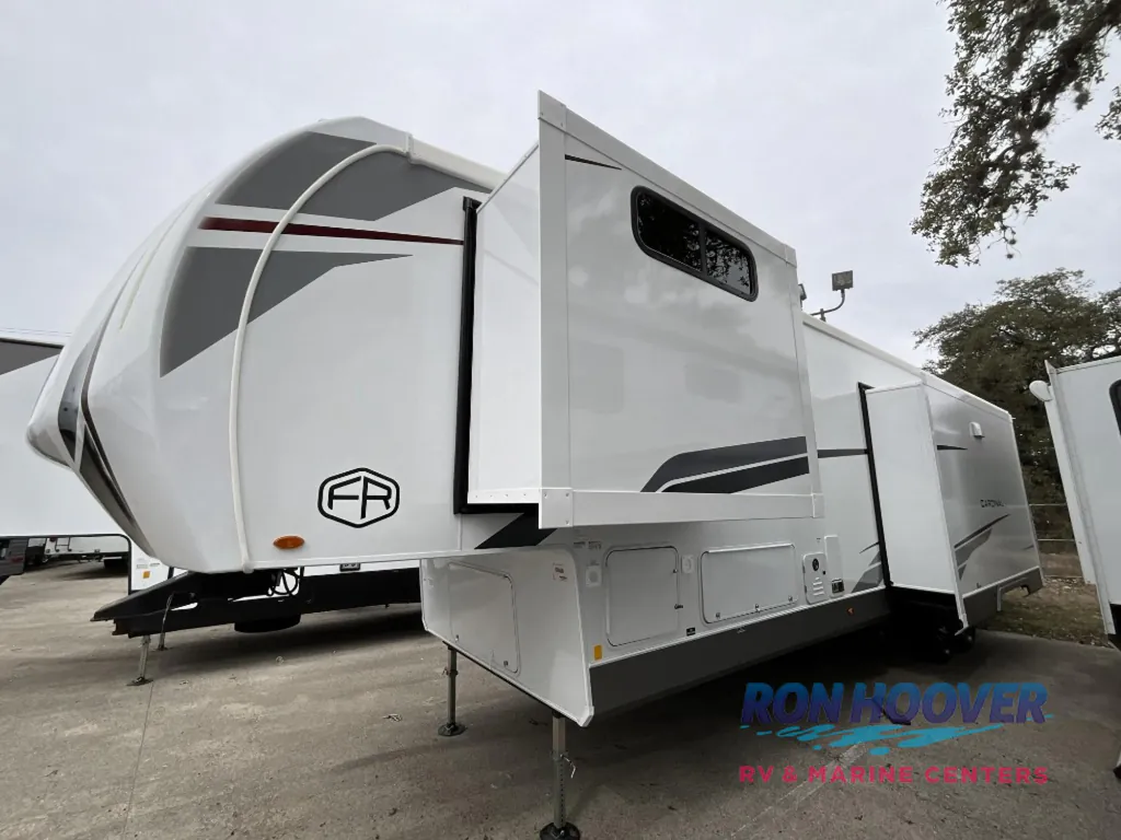 2026 Forest River Cardinal 34CRIB, Photos photo 4