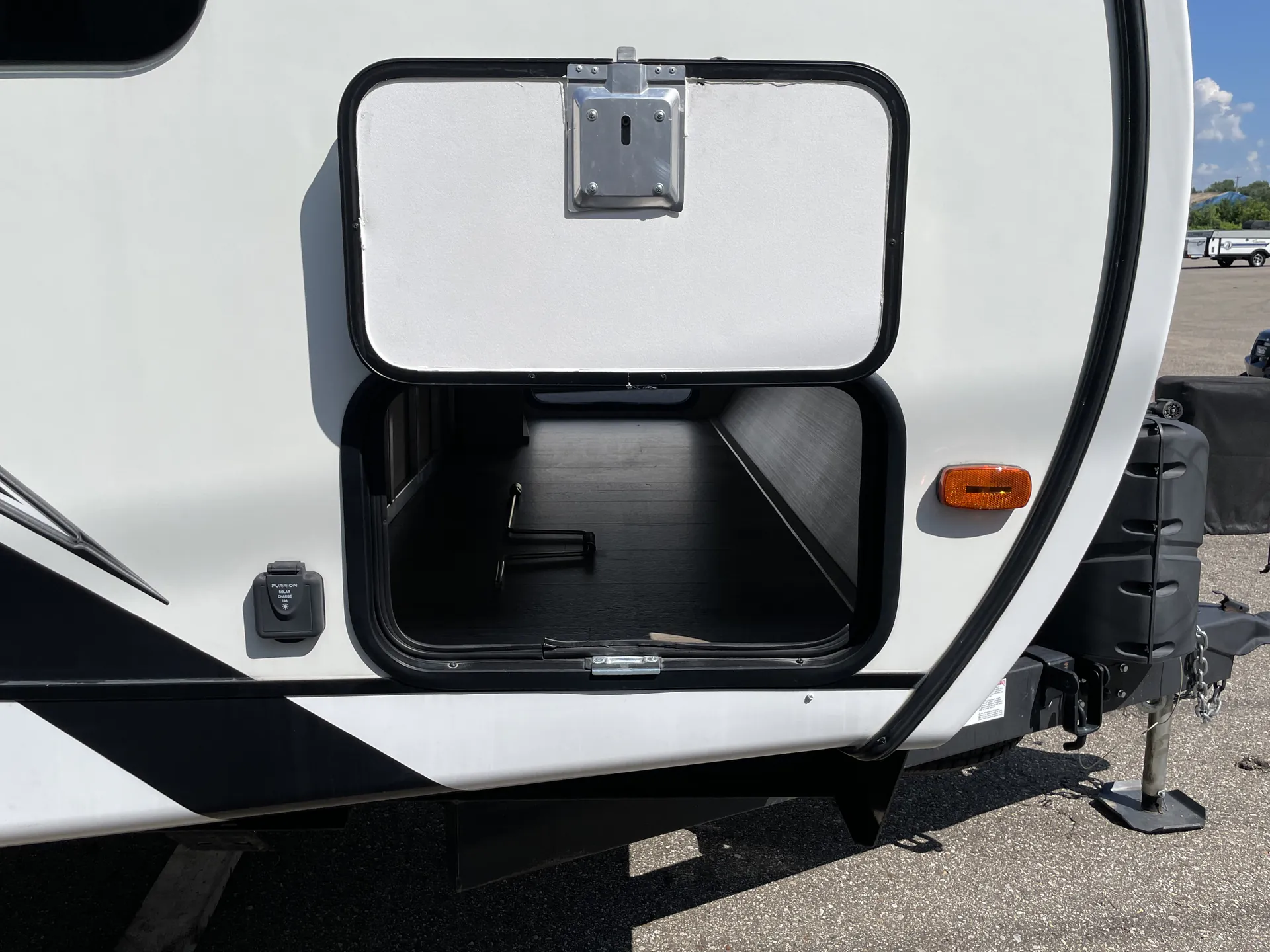2021 Coachmen Freedom Express Liberty Edition 324RLDSLE - Photo 3