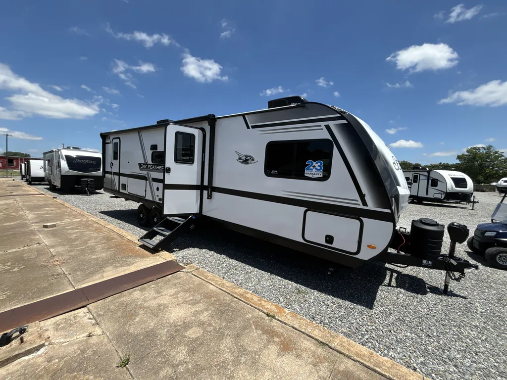 2027 Jayco Jay Feather 29BHB, Photos photo 5