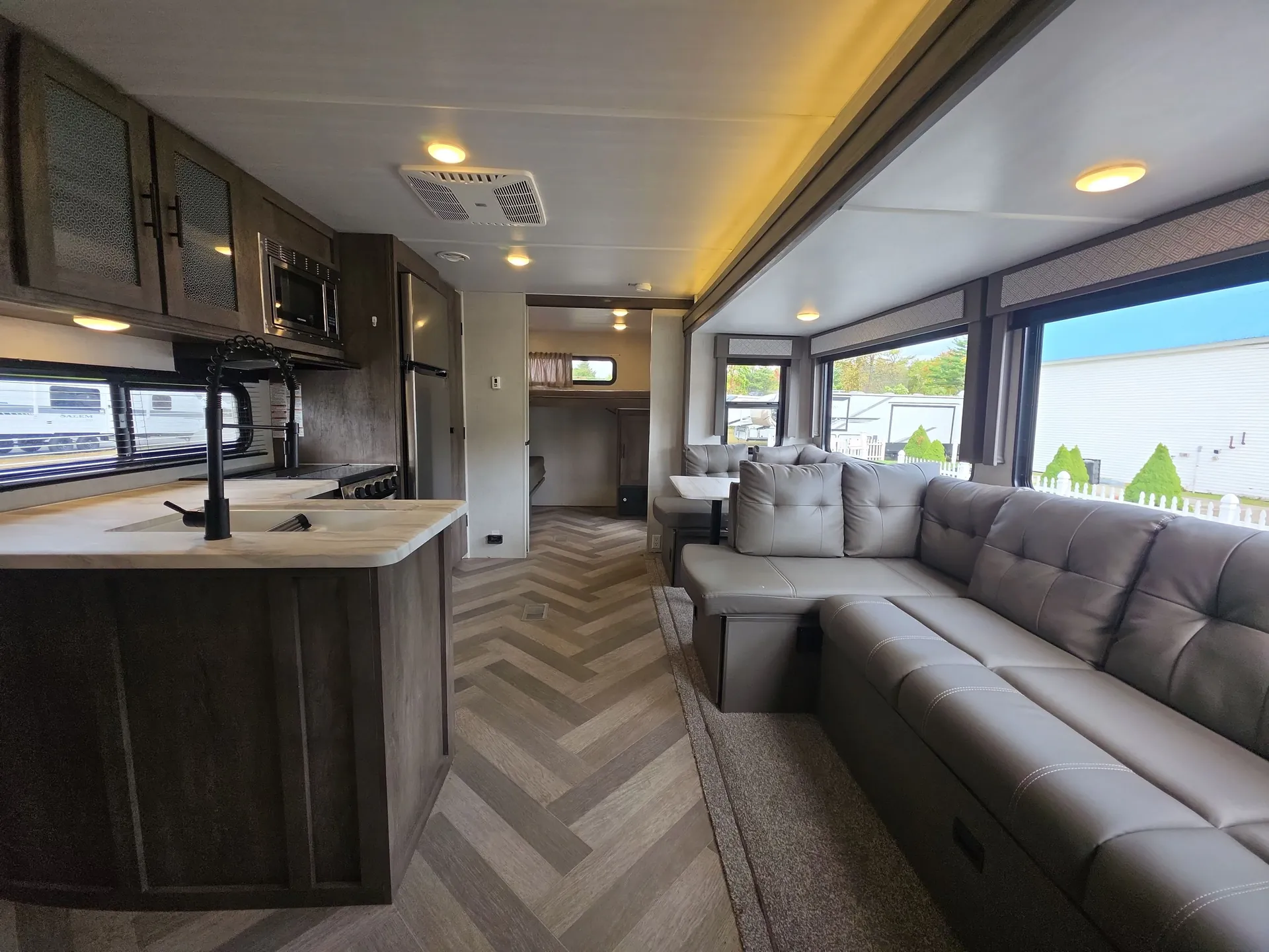 2021 Forest River Salem 29VBUD — living area main