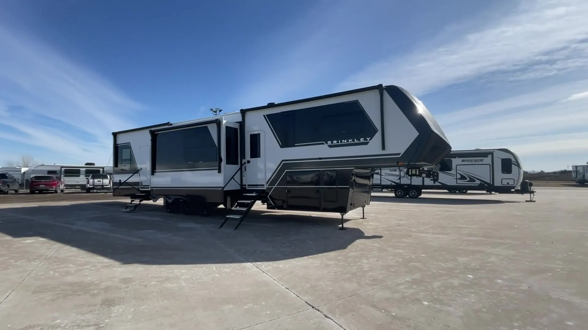 2026 Brinkley Model G 3970 - Photo 3