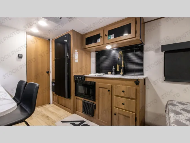 2027 Coachmen Apex Nano 181RB - Photo 3