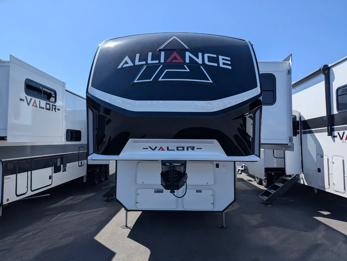 2026 Alliance RV Valor 37V11 - Photo 3