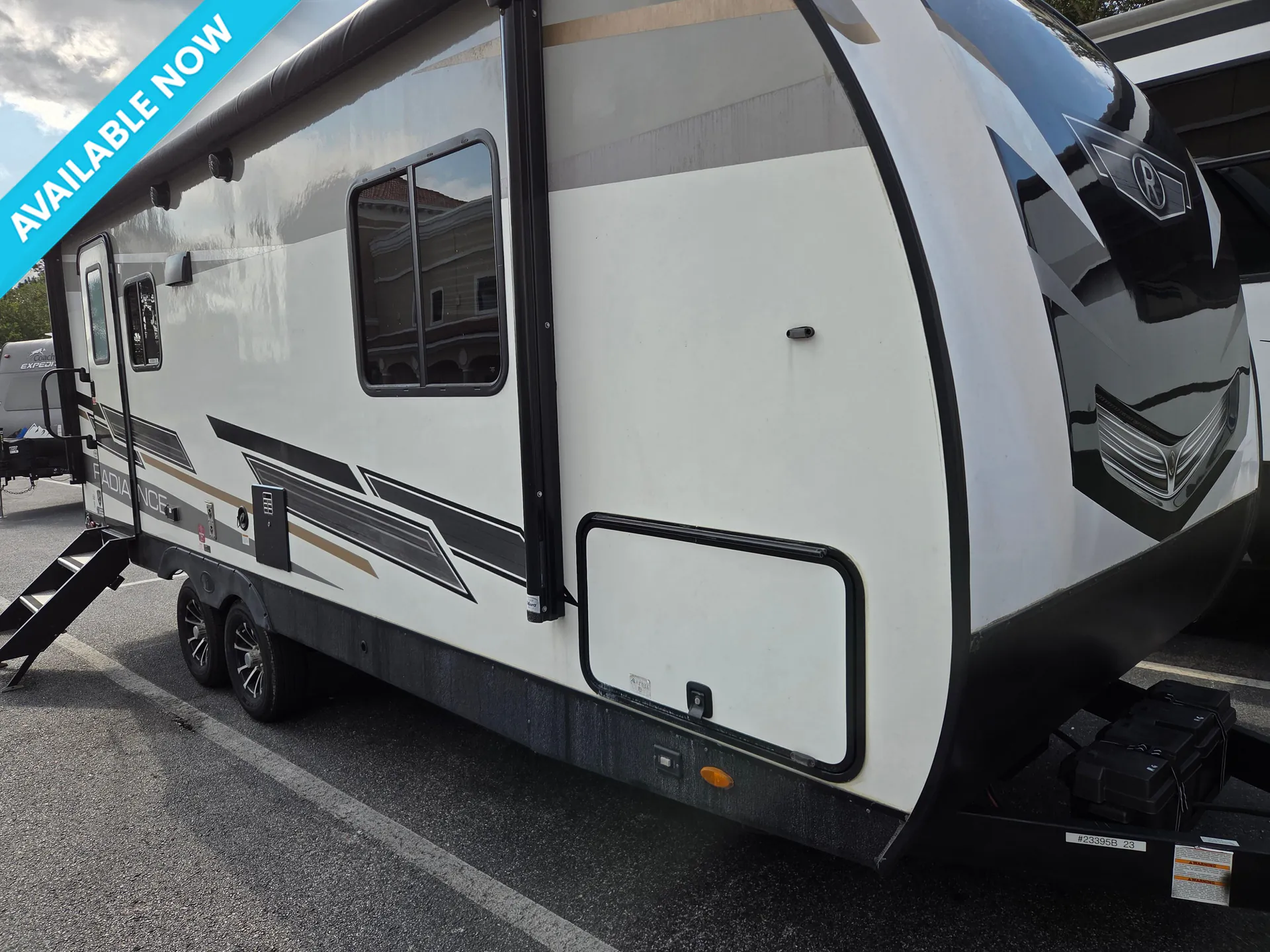 2023 Cruiser RV Radiance R-21RB - Photo 2