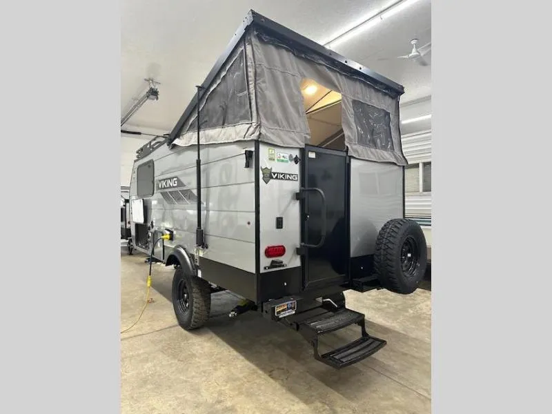 2024 Viking Viking Camping Trailers New    12.0 TD Premier - Photo 3