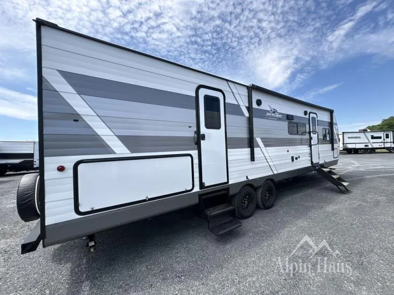 2027 Jayco Jay Flight SLX 321BDS - Photo 4