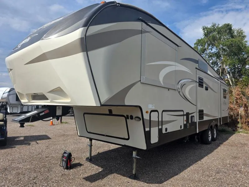 2017 Keystone RV Cougar 336BHS - Photo 3
