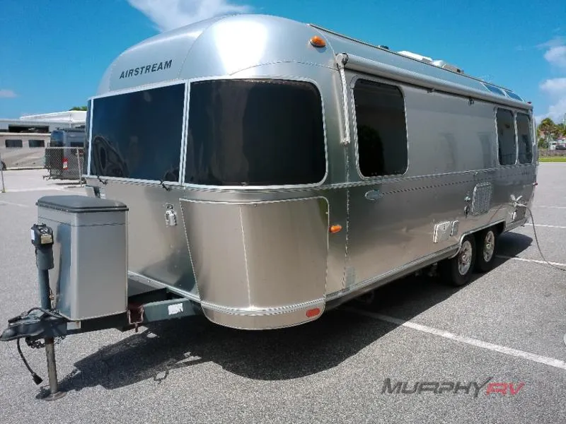 2014 Airstream Flying Cloud 25FB - Photo 4