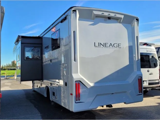 2026 Grand Design Lineage Series M 25TK - Photo 3