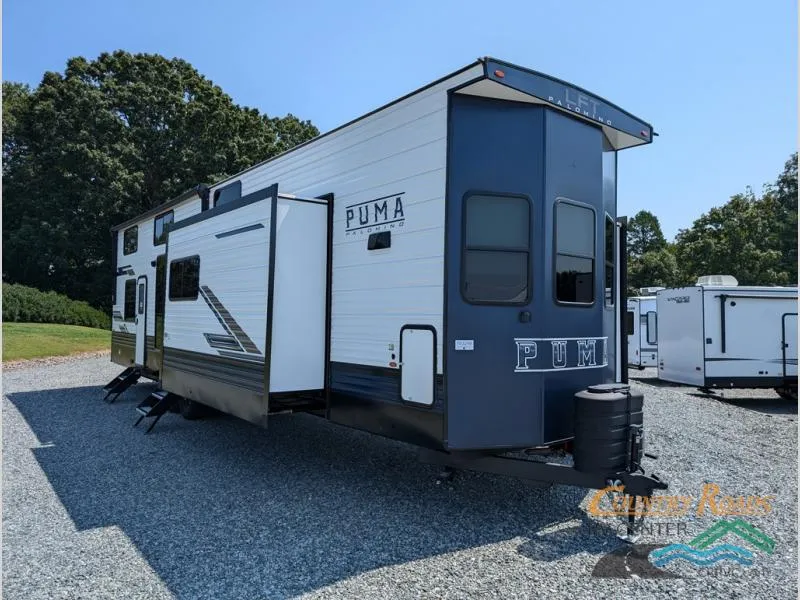 2026 Palomino Puma Destination 403LFT - Photo 2