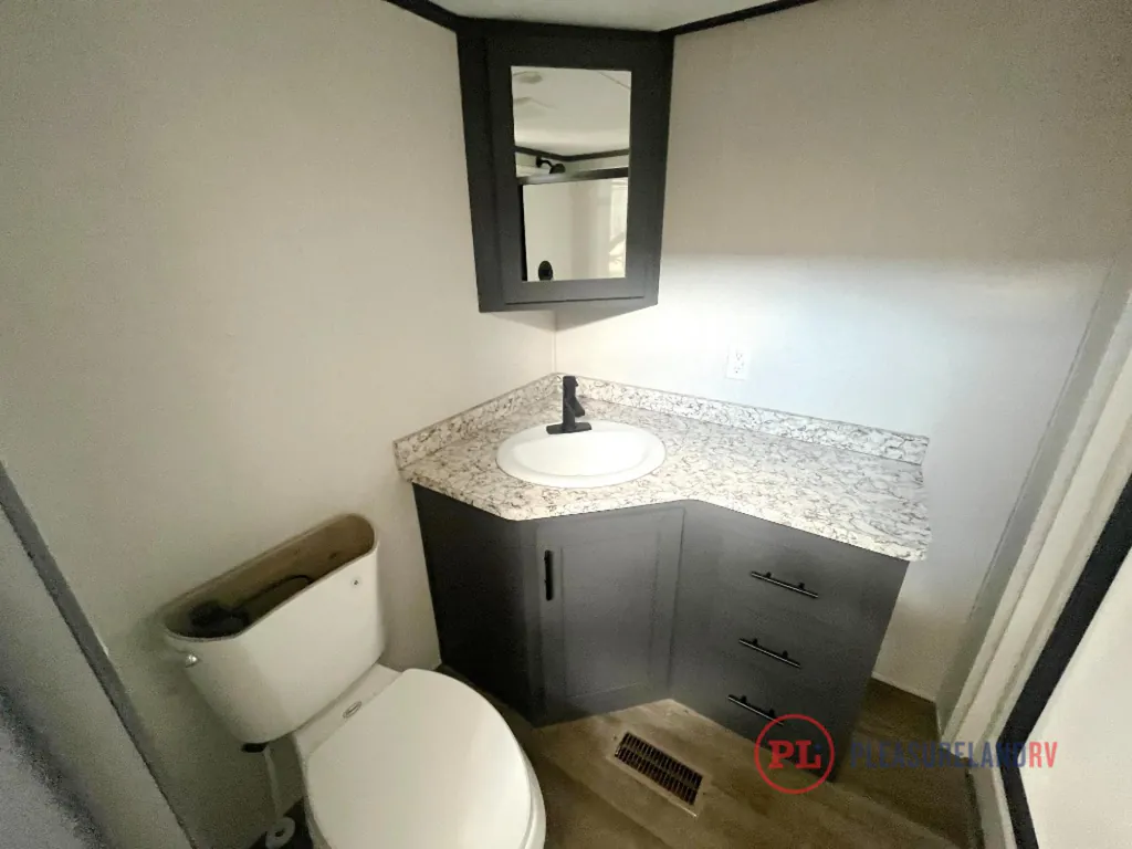 2026 Forest River Quailridge 39FLSKL, Photos photo 17