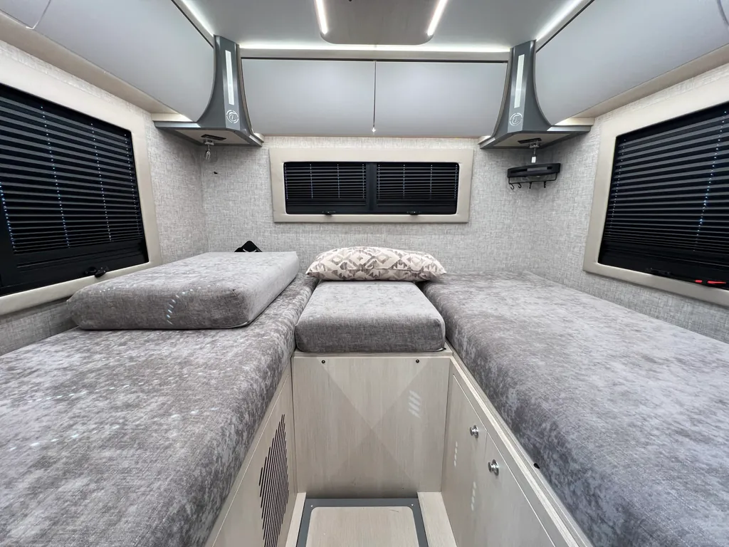 2025 Tiffin Wayfarer 25 XLW, Photos photo 17