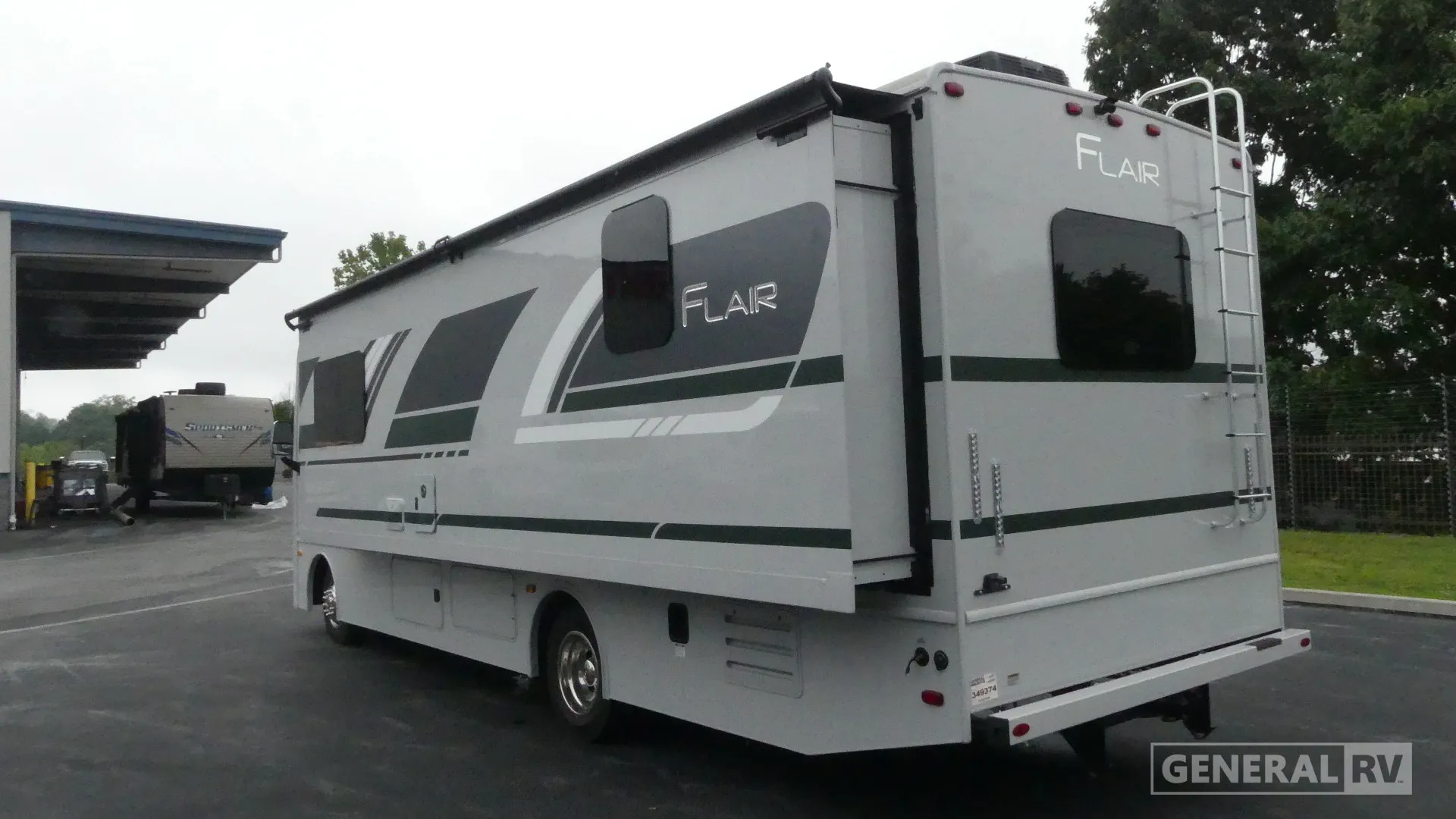 2026 Fleetwood Flair 29M - Photo 4