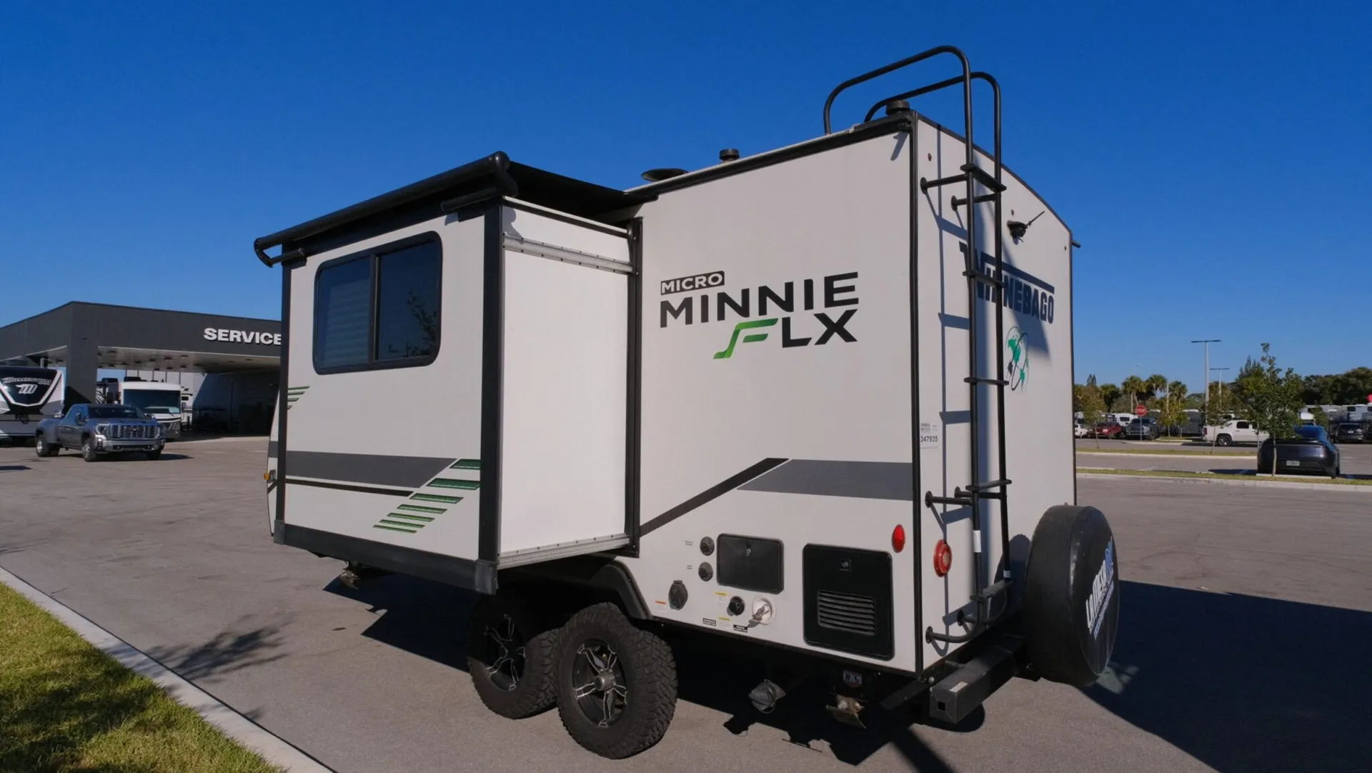 2022 Winnebago Micro Minnie FLX 2108DS - Photo 4